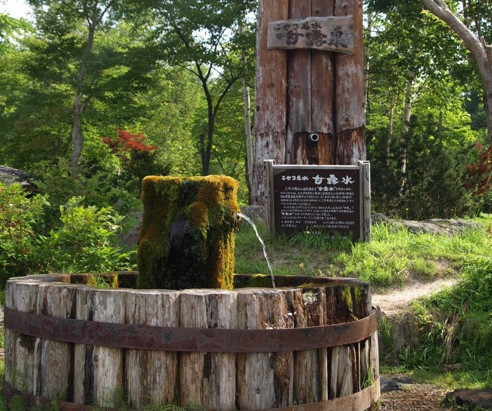 annupuri spring water niseko