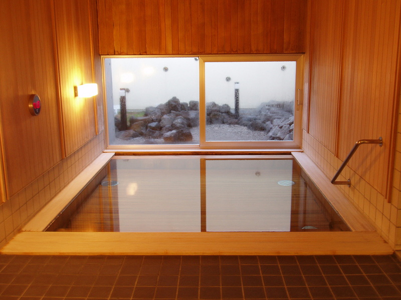 ニセコ綺羅の湯檜風呂