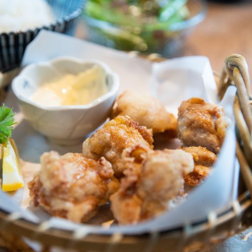 毎週金曜・土曜・祝日（カレンダー参照）