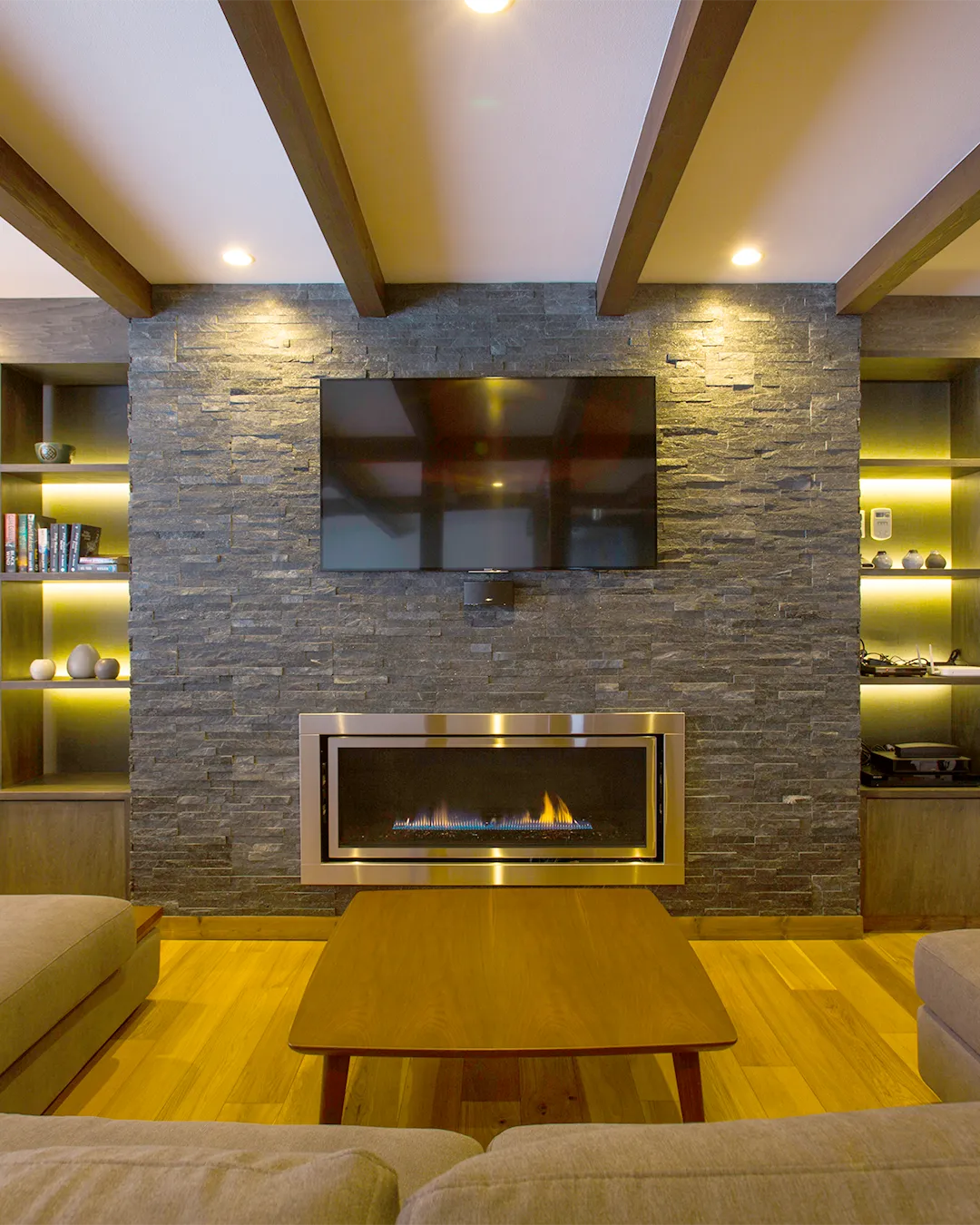 Book Greystone Luxury Chalet