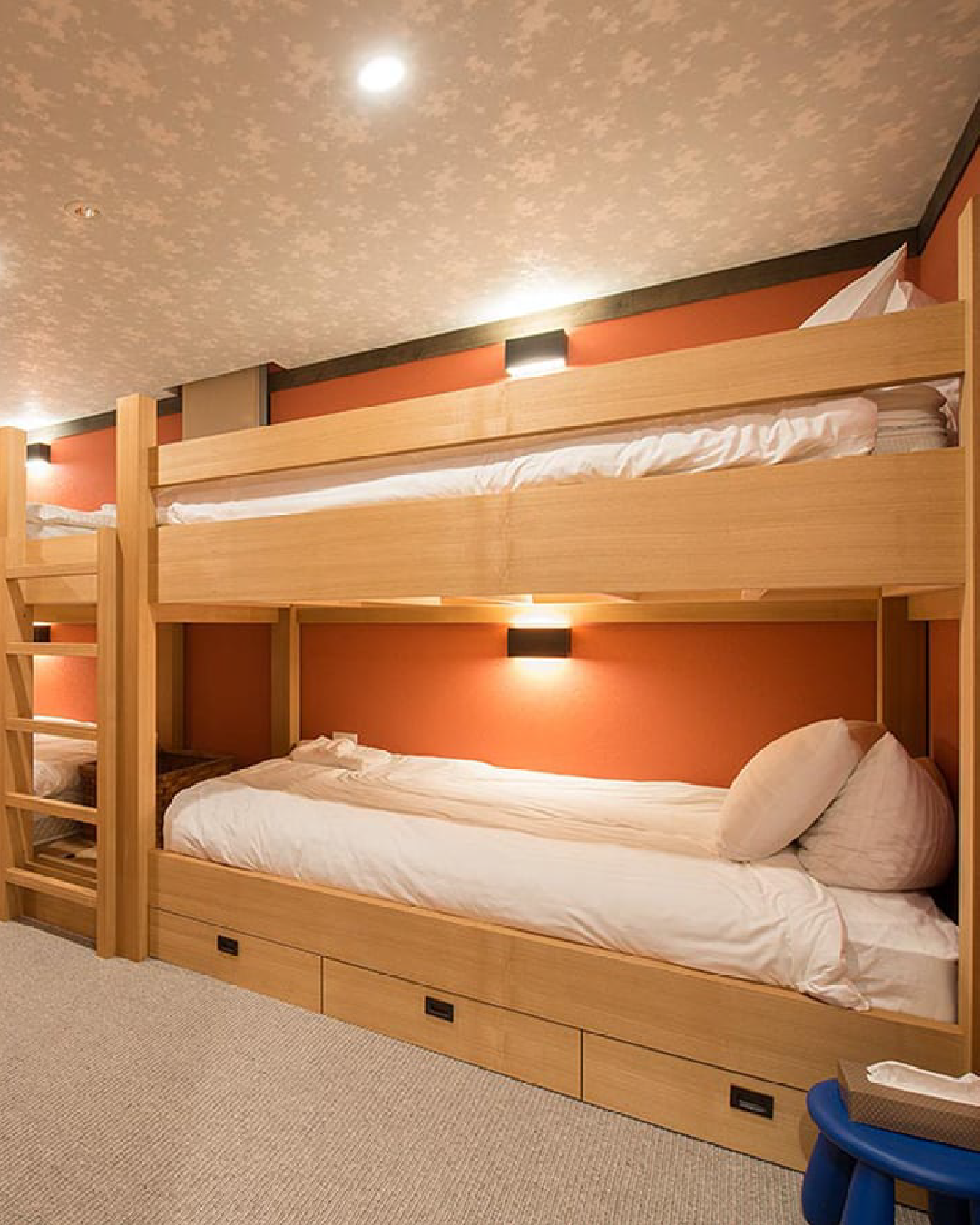 Gustavs 4x5 1080x1350 Bunk