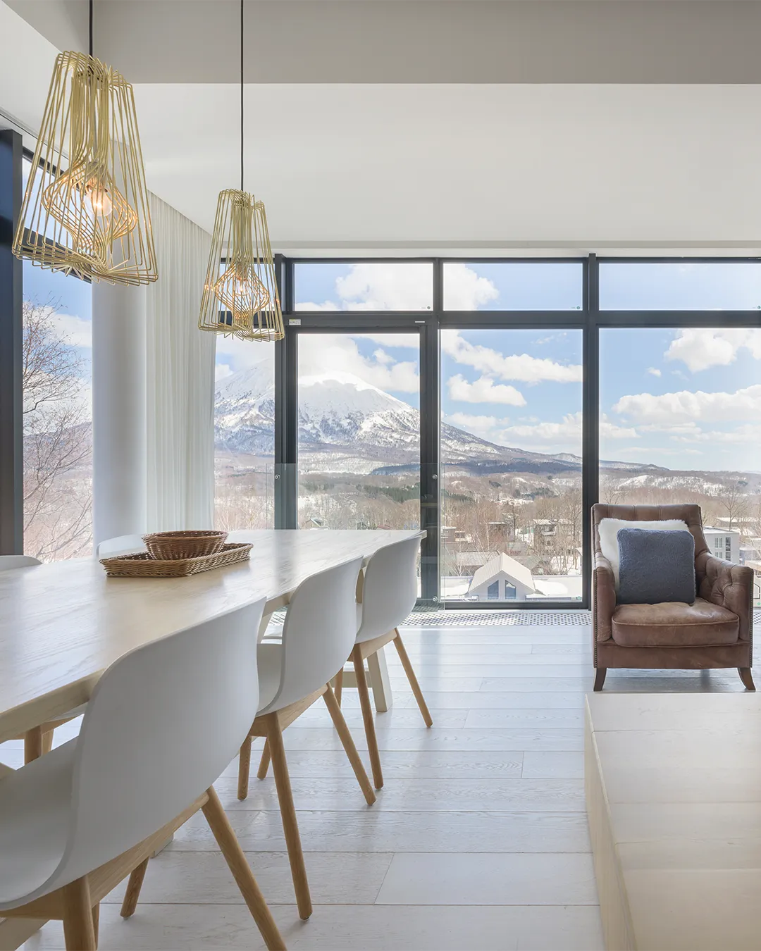 Book Loft Luxury Apartments Hirafu 4x5 1080x135 A