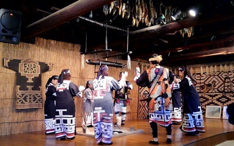 akan ainu kotan theatre performance