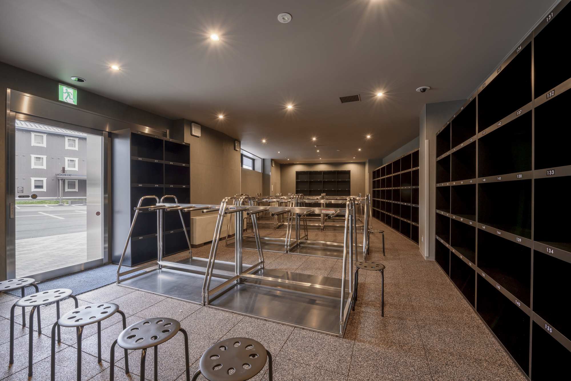 Midtown Niseko - Ski Locker Room