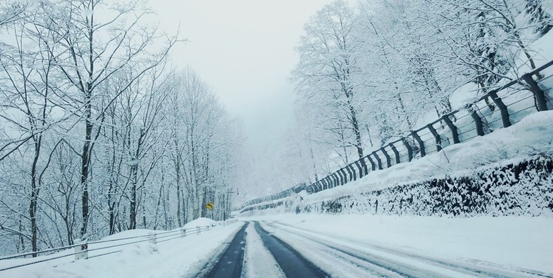 Driving to Asahidake